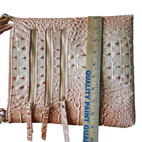 Rose Pink Multi Zipper Beautiful Crossbody bag - Picture 16 of 16